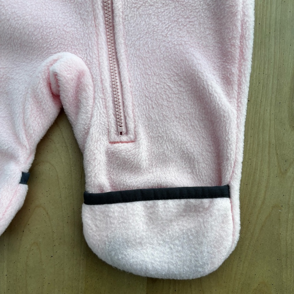 COLUMBIA Infant Fleece Snowsuit. Pink with Gray Trim. Size 0-3 Months. - Picture 6 of 12